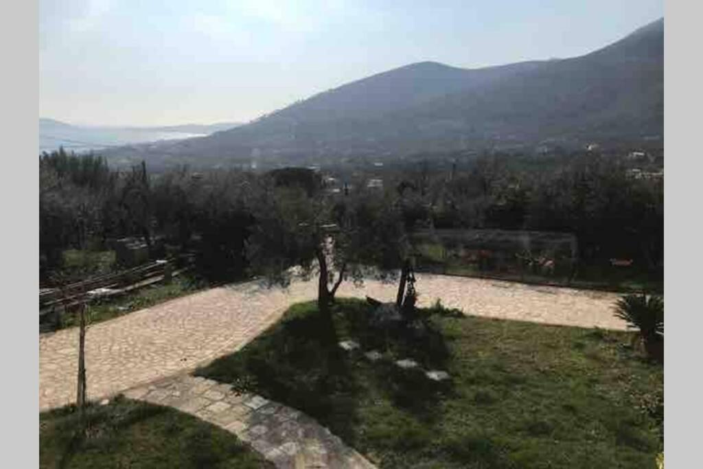 Villa Four Seasons - Terrazza Sul Mare Trivio  Buitenkant foto